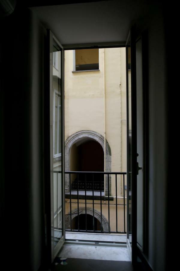 B&B Alchimia Napoletana Νάπολη Εξωτερικό φωτογραφία